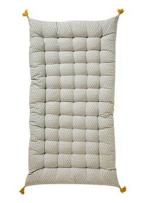 Matelas de sol avec pompons VERTBAUDET