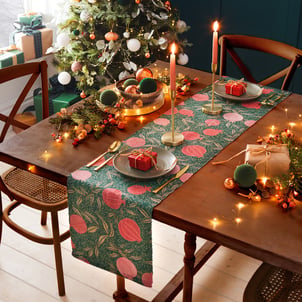 Pomegranate Floral Table Runner - 35x180cm SO'HOME