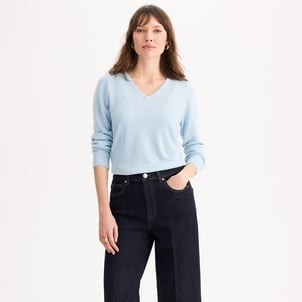 Pull col V, fine maille au toucher très doux ANNE WEYBURN
