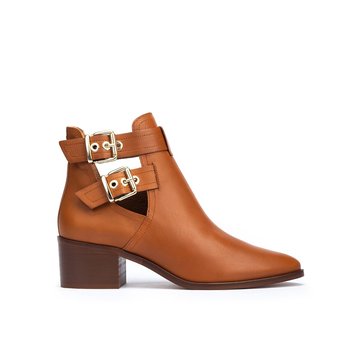 boots boucles cloutées