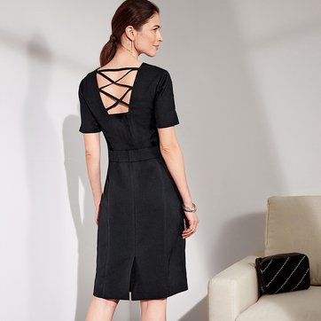 Vestido direito fantasia, mangas curtas ANNE WEYBURN