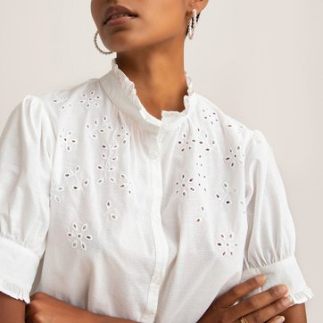 Kurzärmelige Bluse mit Lochstickerei und Rüschen LA REDOUTE COLLECTIONS