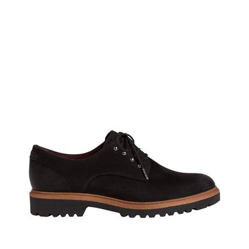 Derbies em pele, Jenna TAMARIS