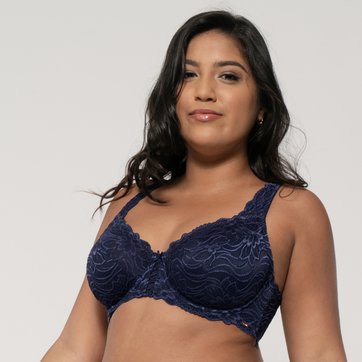 Soutien envolvente em renda, Angie DORINA