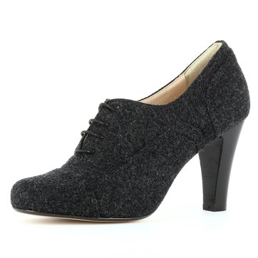 chaussure talon a lacet