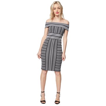 Vestido justo em malha fina, ombros largos MORGAN