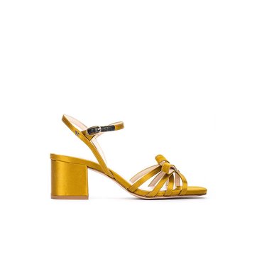 chaussure talon carré doré