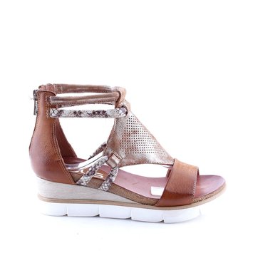 sandales compensées camel cuir