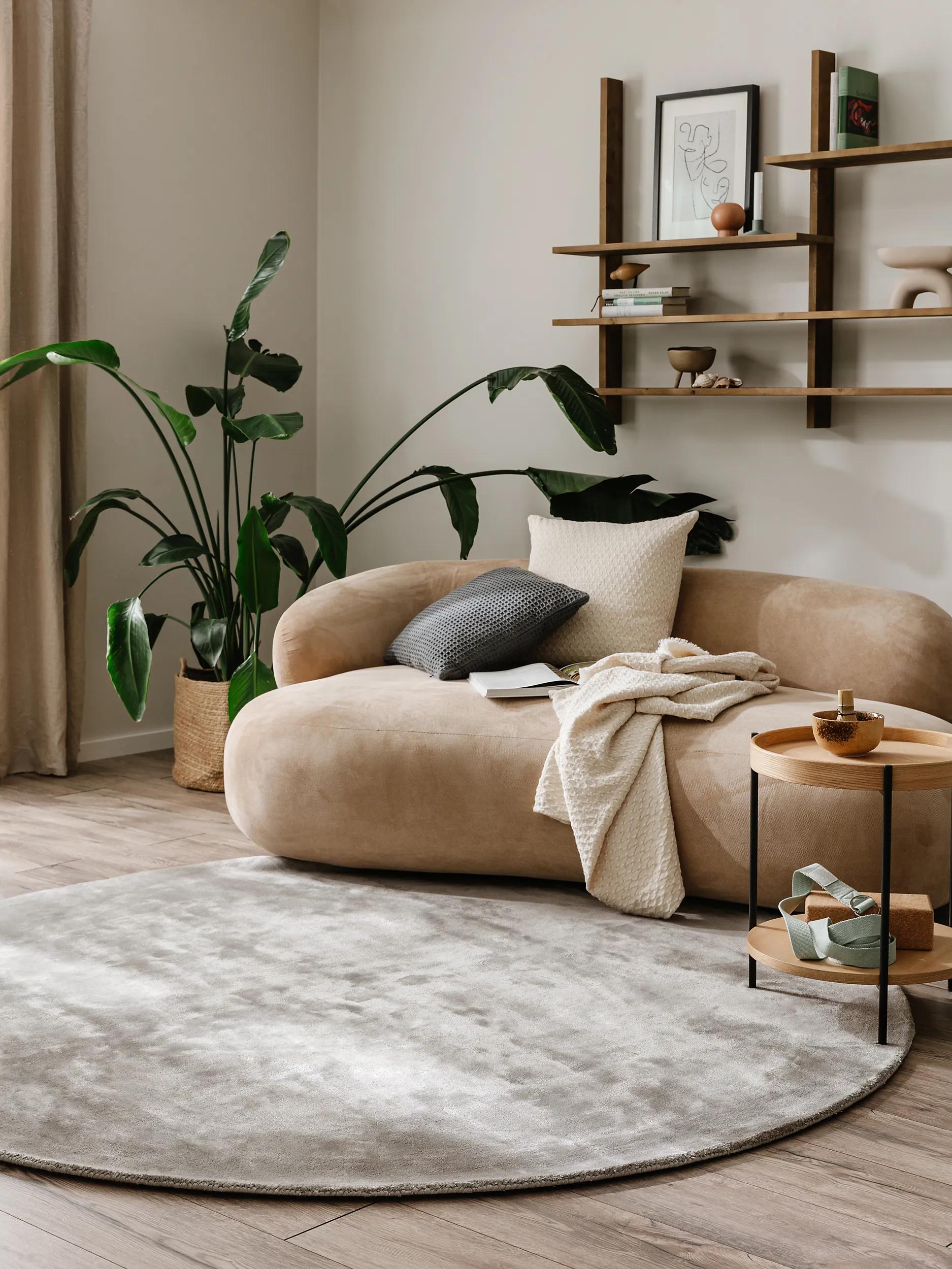 Tapis rond en viscose tissé main NELA, BENUTA