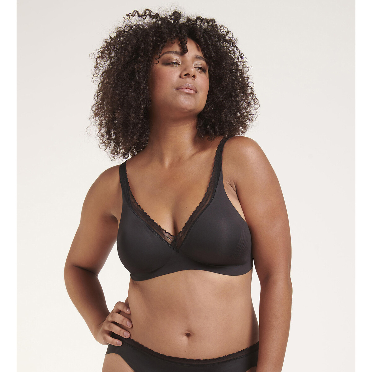 Image of Body Adapt Twist Bra with Firm Support