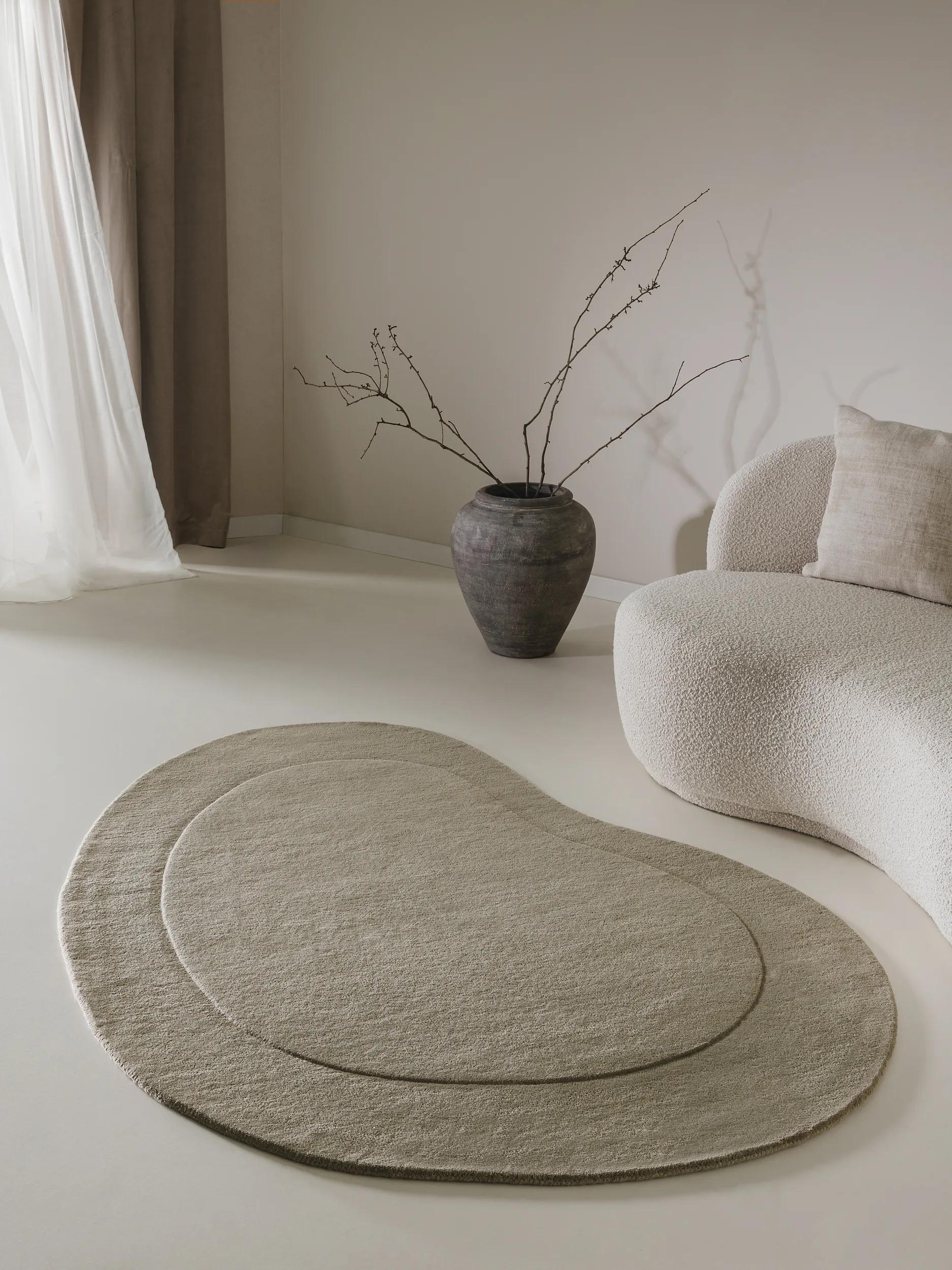 Tapis de laine tufté main SHAPE, BENUTA