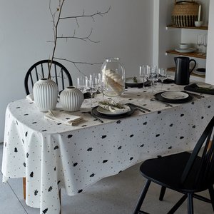 Forest Stain-Resistant Polycotton Patterned Tablecloth SO'HOME image