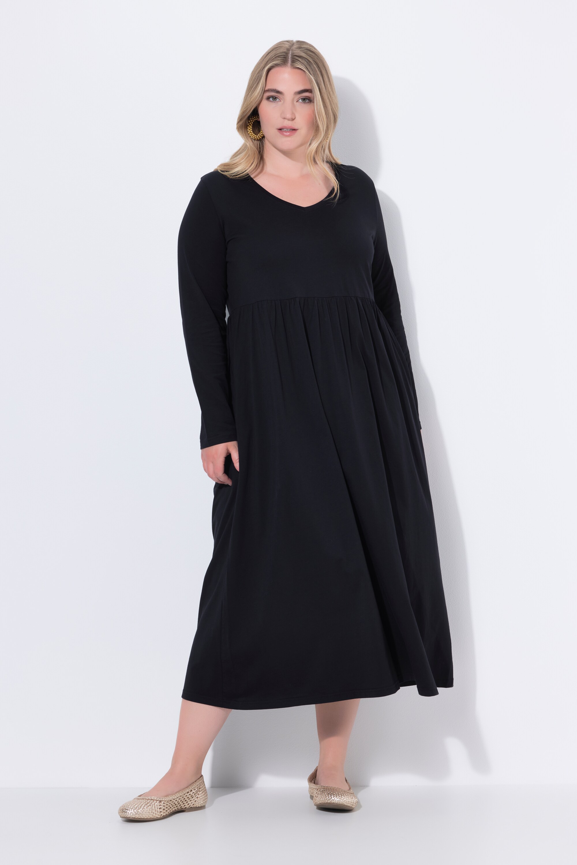 Robe maxi à manches longues et décolleté, ULLA POPKEN