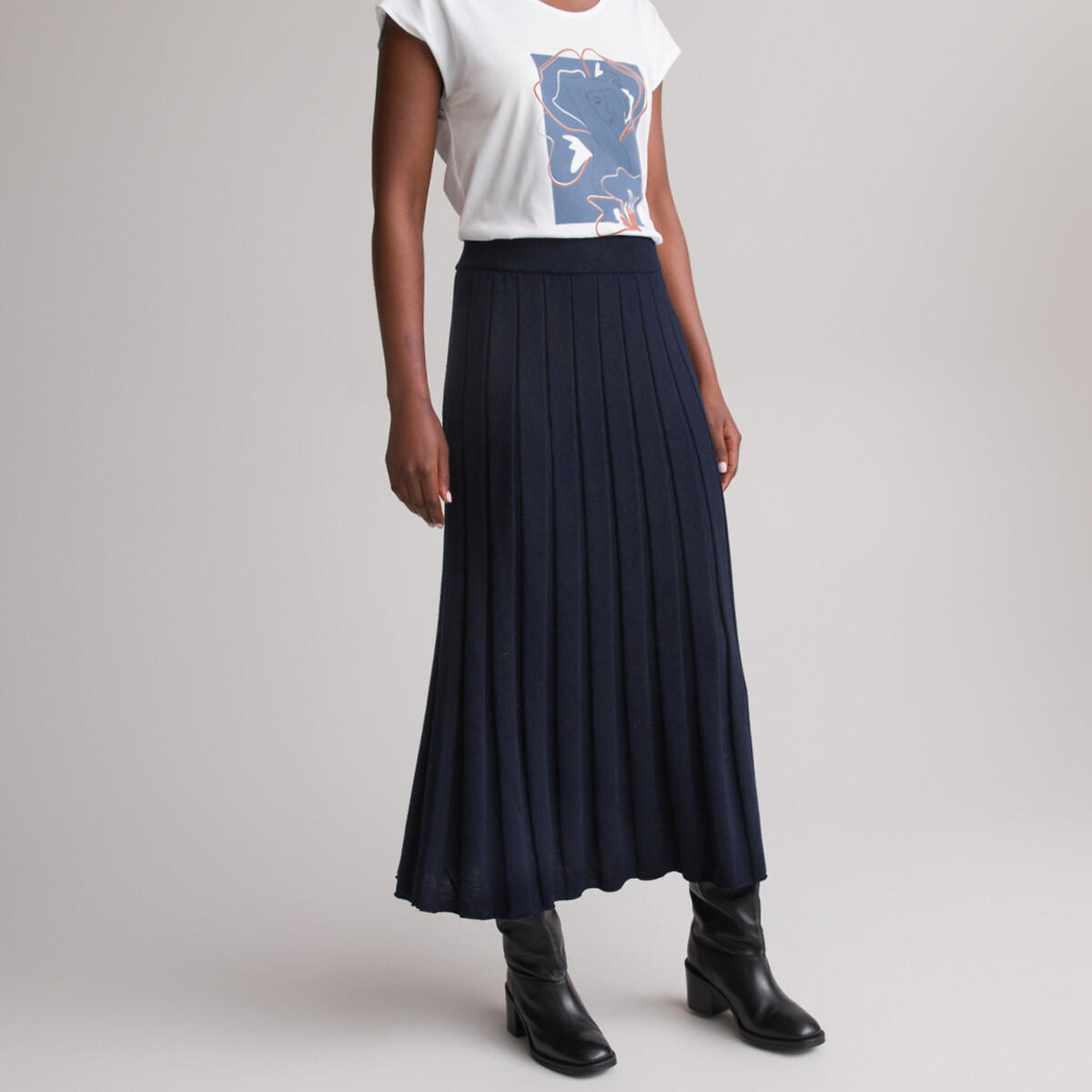 Recycled Pleated Knit Skirt