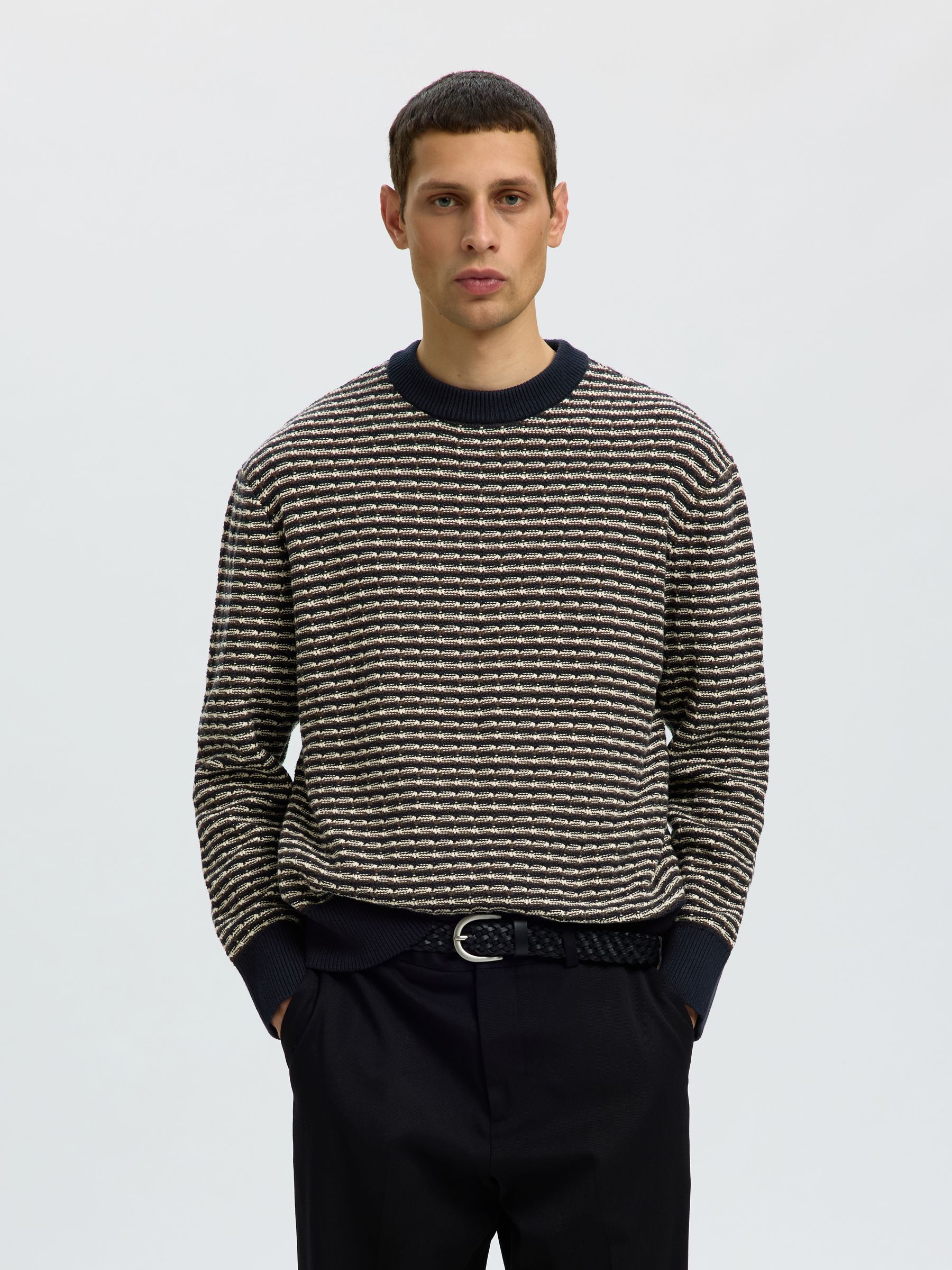 Pull Ras Du Cou, SELECTED