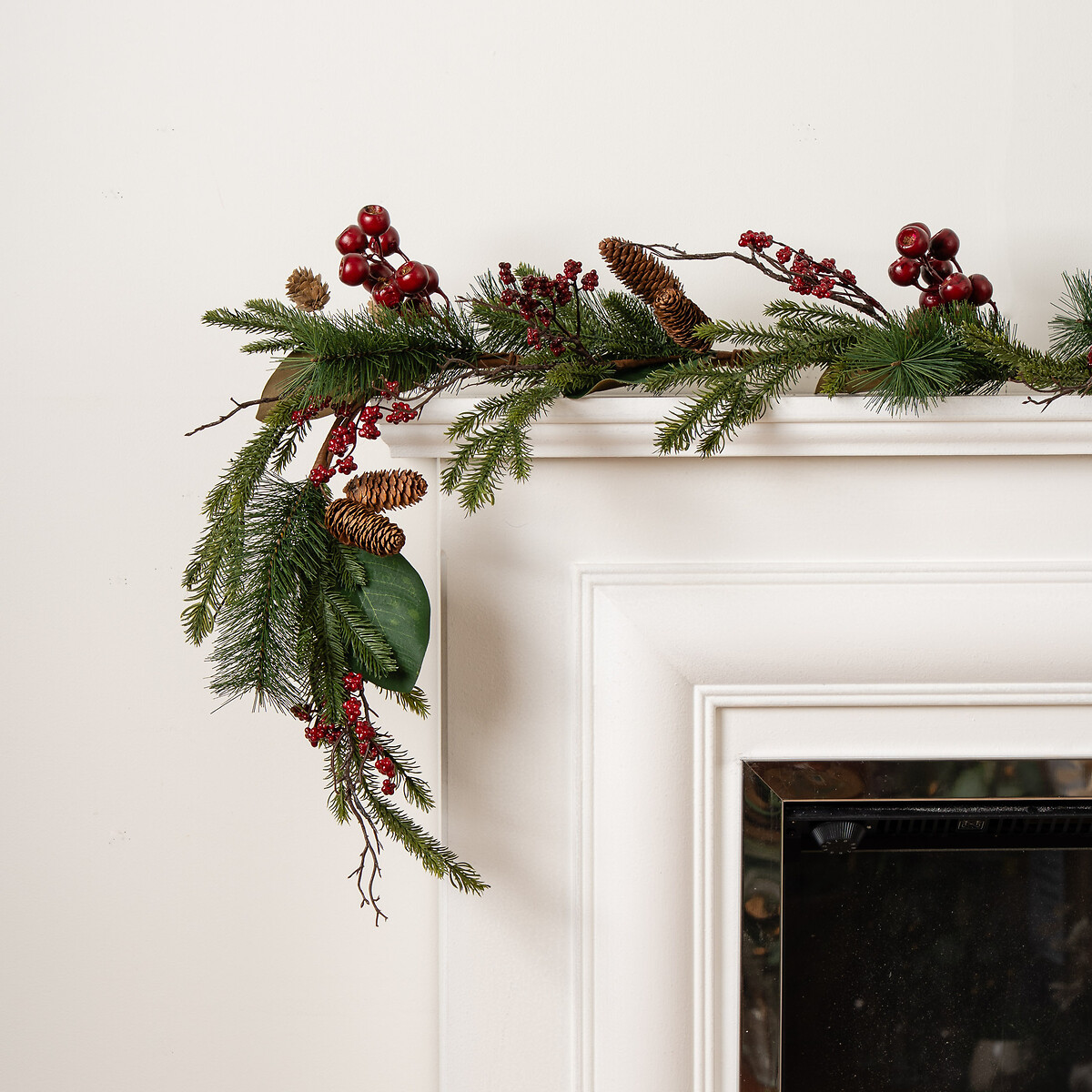 180cm Classic Red & Green Christmas Garland, SO'HOME