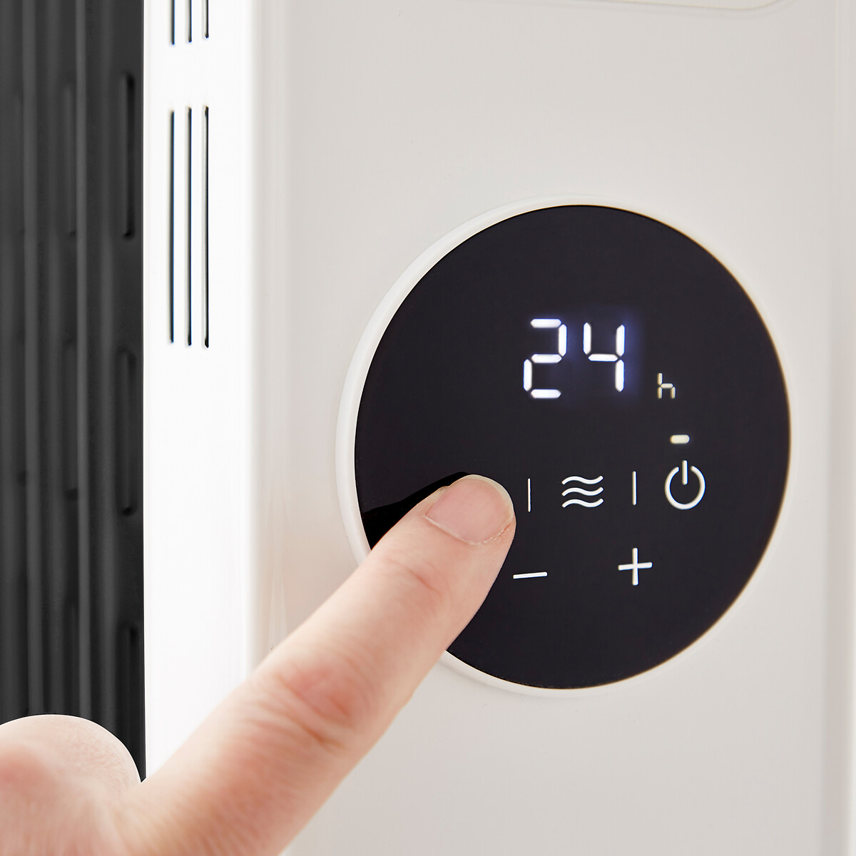 Digital 2.3kw oil filled radiator - white - bxra43015gb, white, Black u0026  Decker | La Redoute