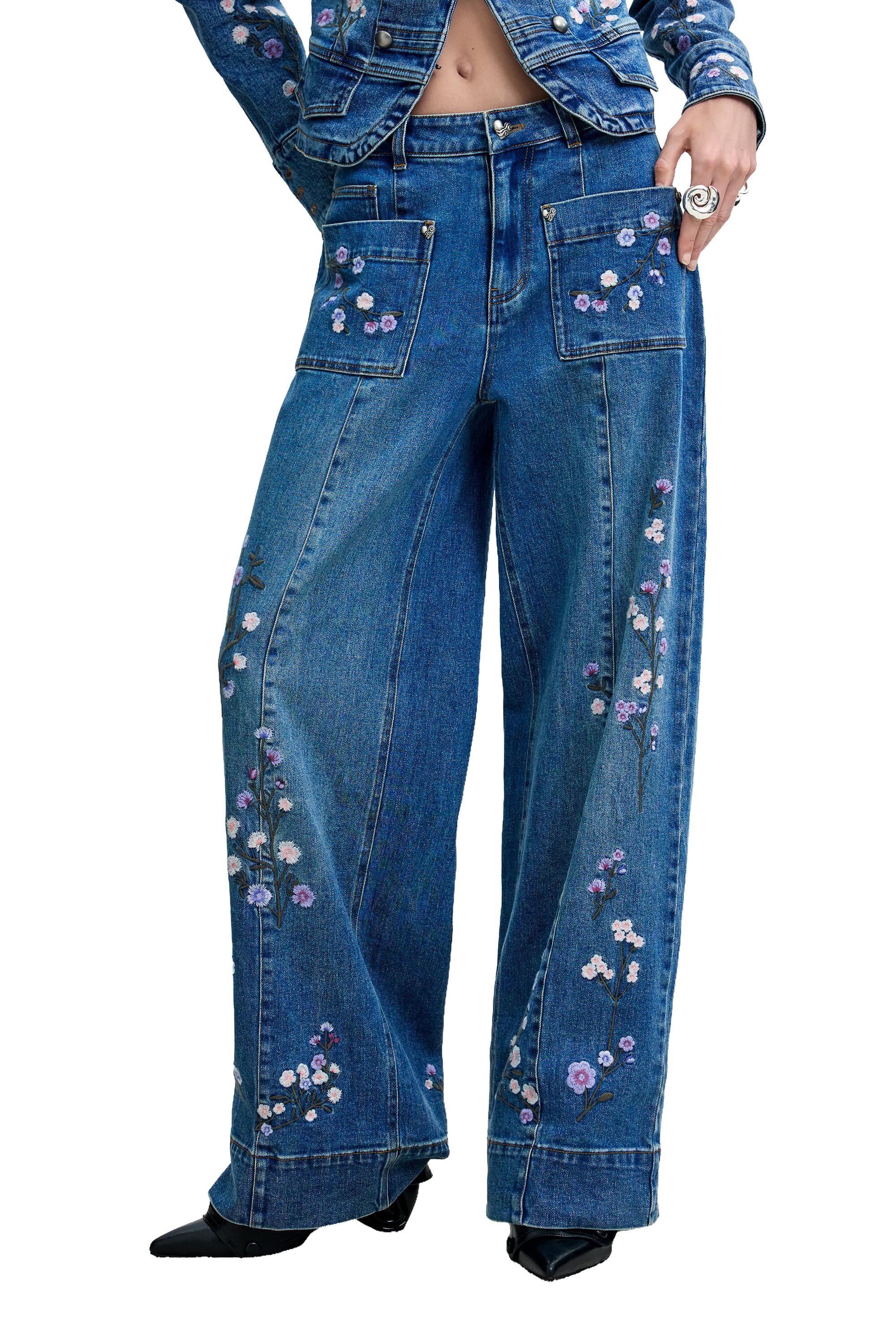 Jean regular M.C. Lacroix, DESIGUAL
