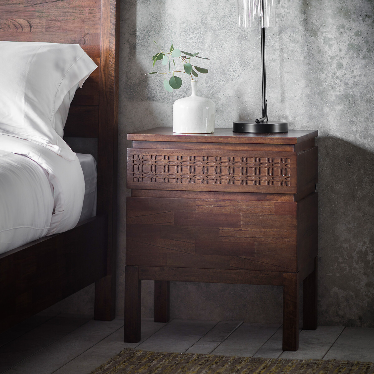 Barauni Boho Mango Wood 2 Drawer Bedside Table, ÉDITÉ