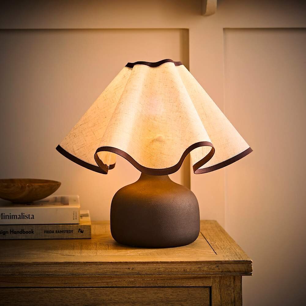 Ester Table Lamp with Ripple Shade in Natural, ÉDITÉ