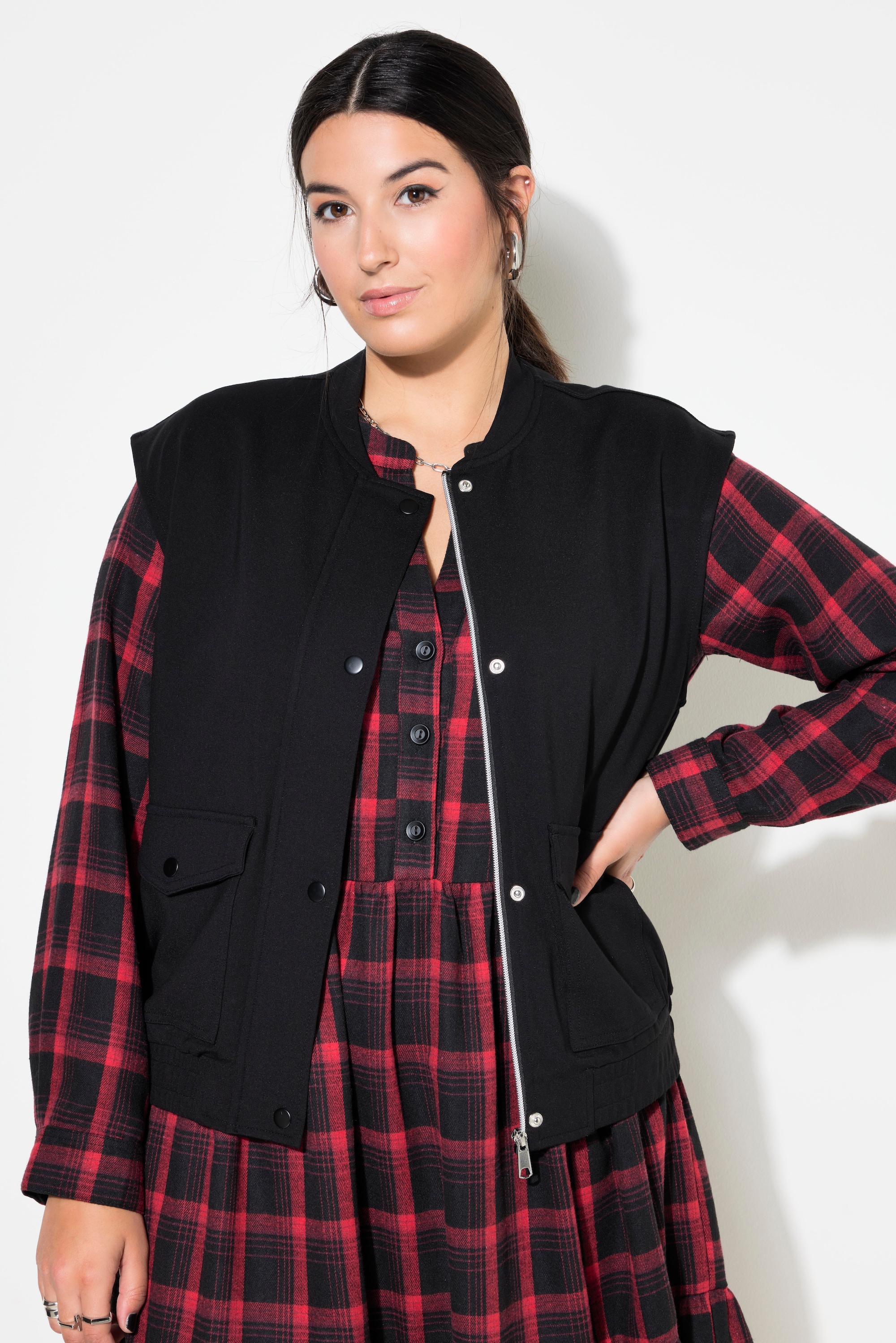 Gilet en jersey. Coupe Boxy Shape courte., STUDIO UNTOLD