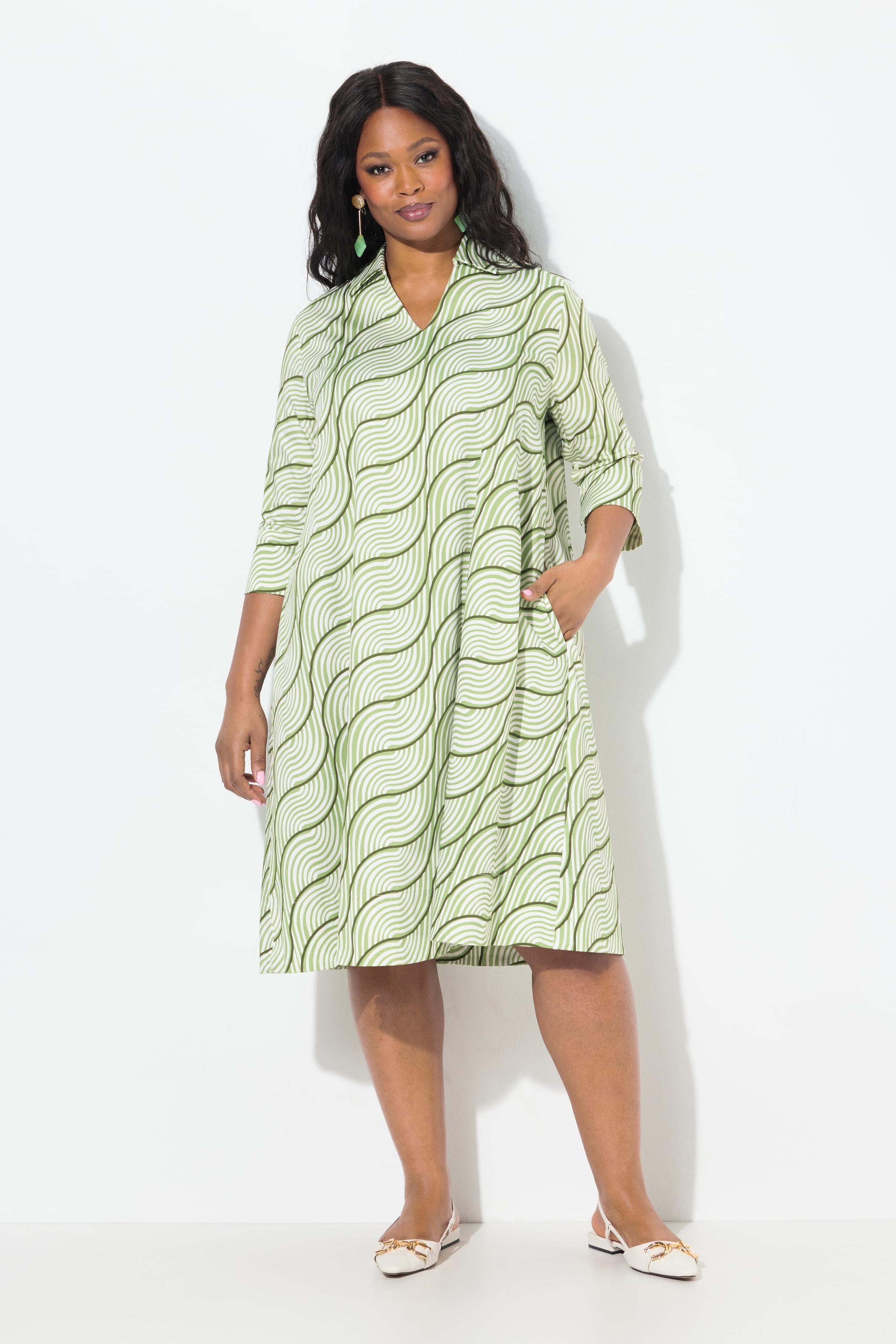 Robe à poches. Coupe évasée. Col chemise, ULLA POPKEN