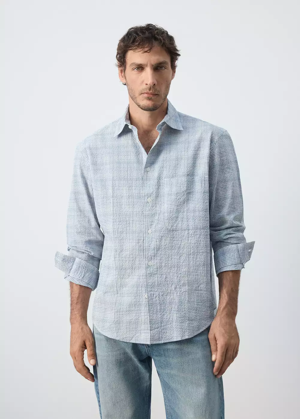 Chemise en coton seersucker coupe relaxed à carreaux, MANGO MAN