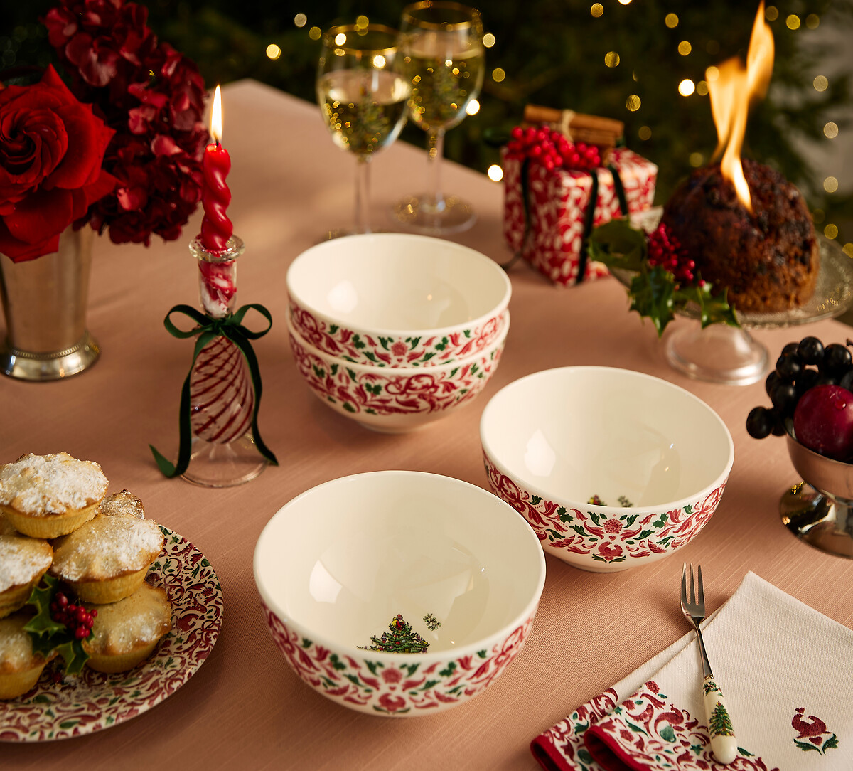 Set of 4 Christmas Tree Yuletide Cereal Bowl, SPODE