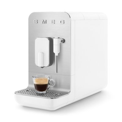 Bean To Cup Coffee Machine - BCC02 SMEG