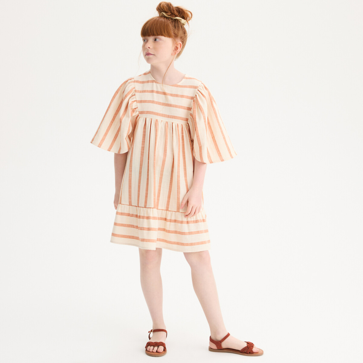 Robe évasée rayée à manches courtes