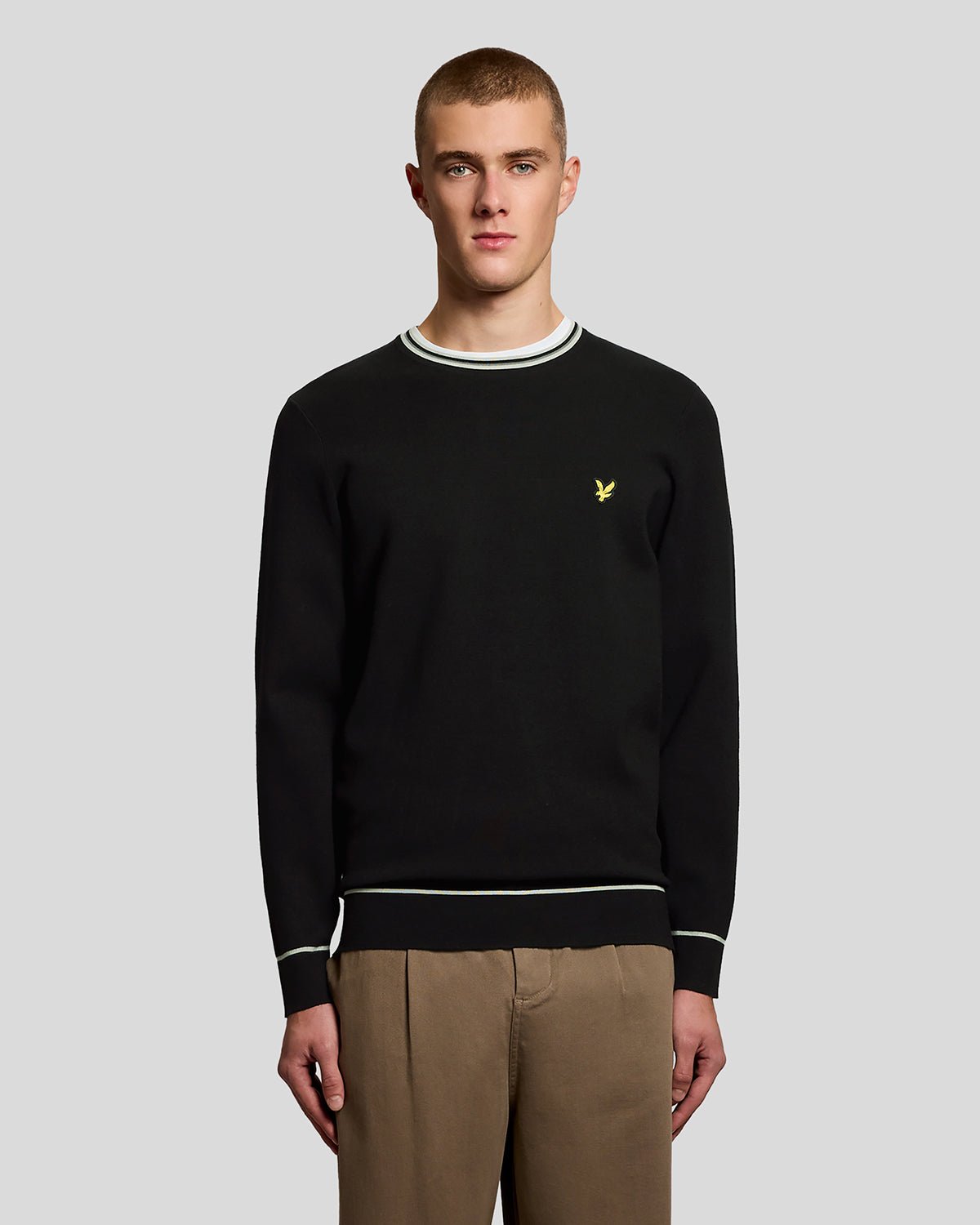 Pull à liserés contrastés en maille col rond, LYLE & SCOTT