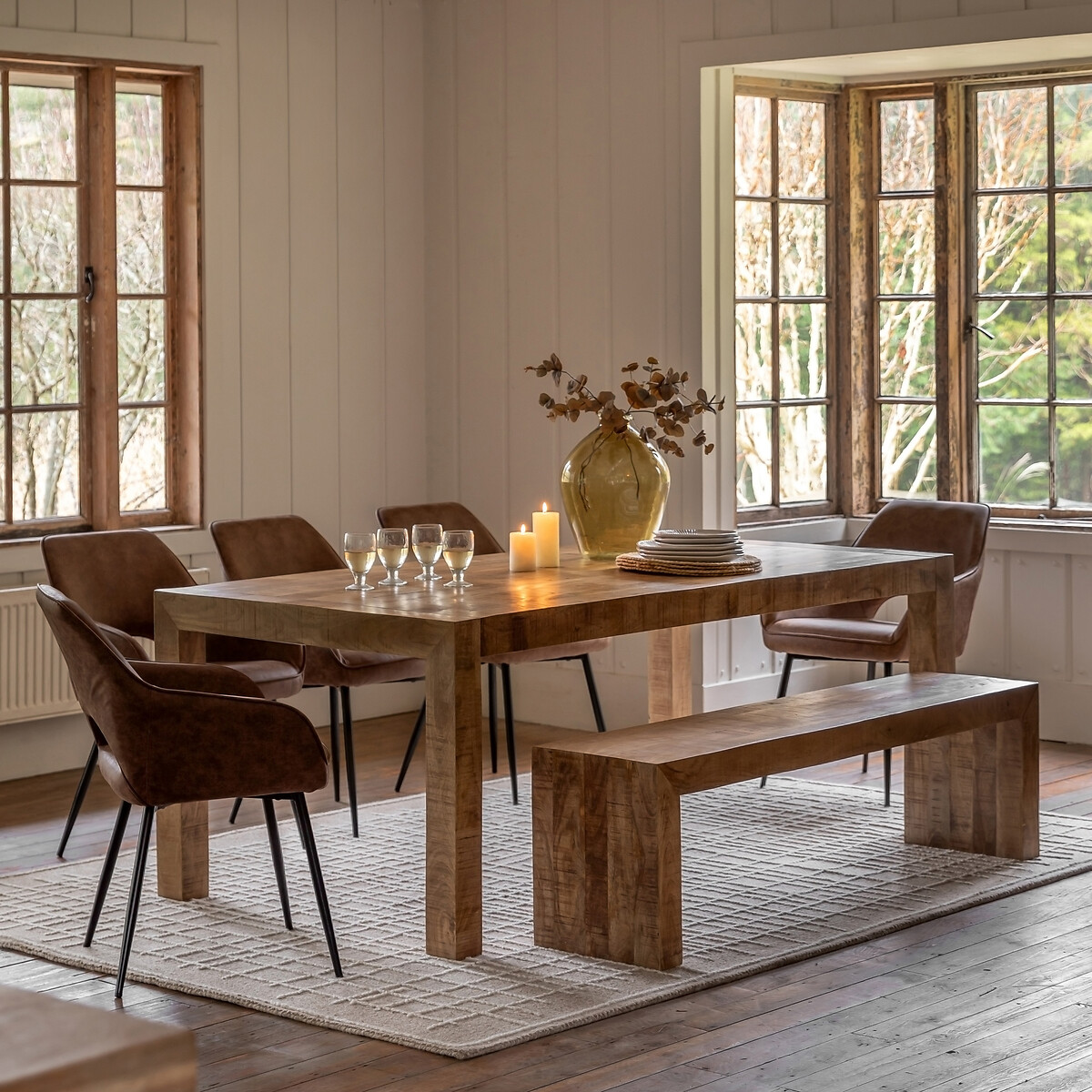 Rustana Weathered Mango Wood Dining Table, ÉDITÉ