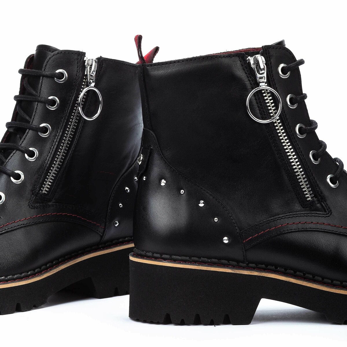 vicar water repellent studded bootie pikolinos