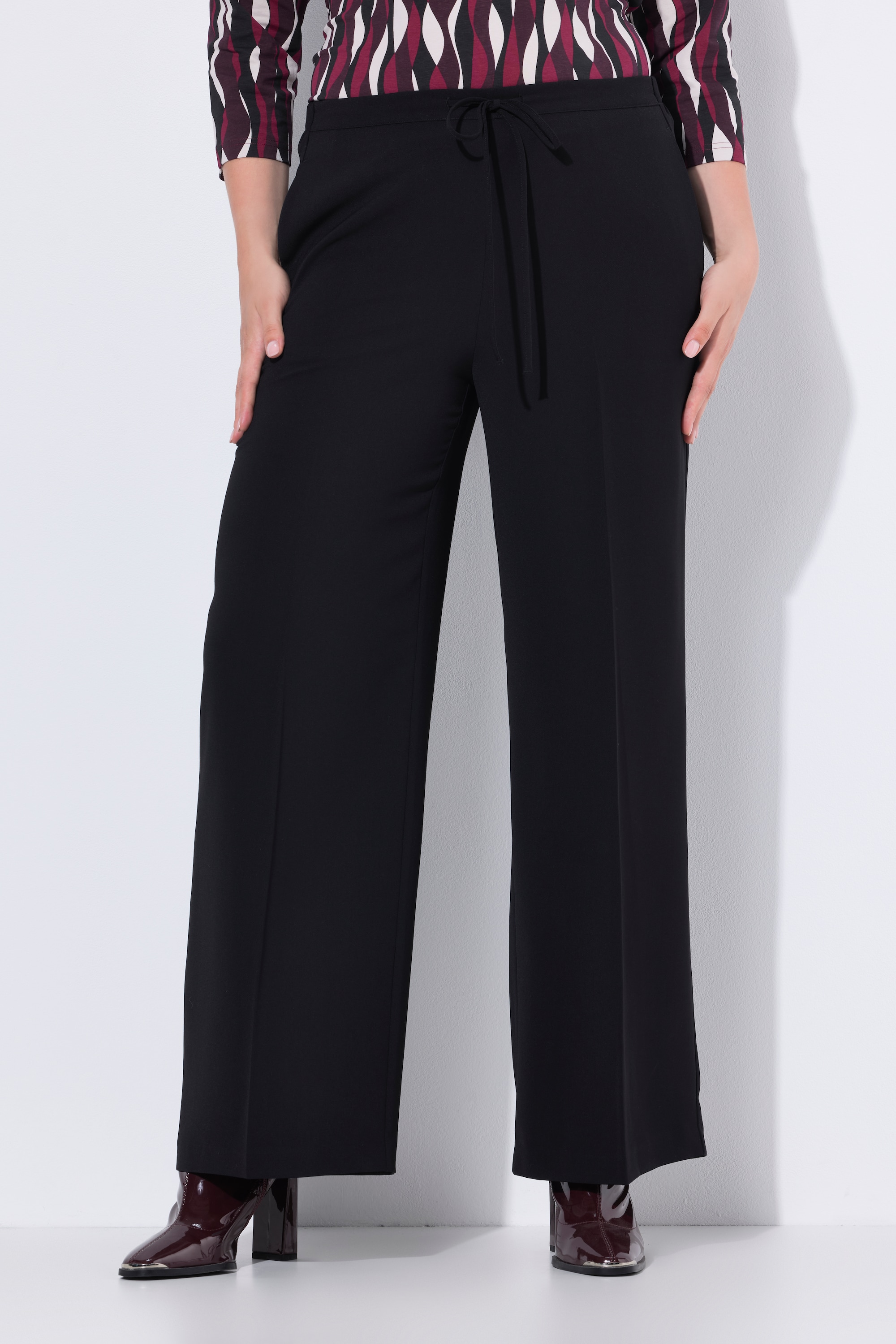 Pantalon Mary à jambe large avec pli marqué, ULLA POPKEN