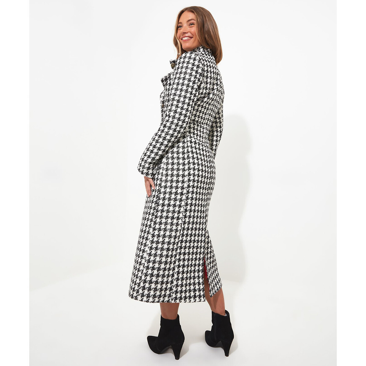 Long Houndstooth Check Coat with Button Fastening