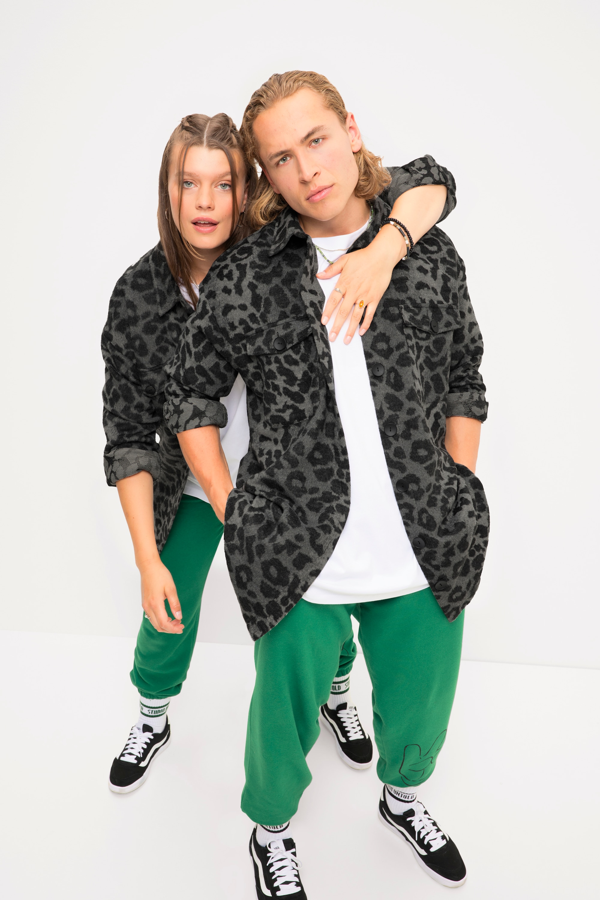 Veste chemisier oversize à manches longues, STUDIO UNTOLD