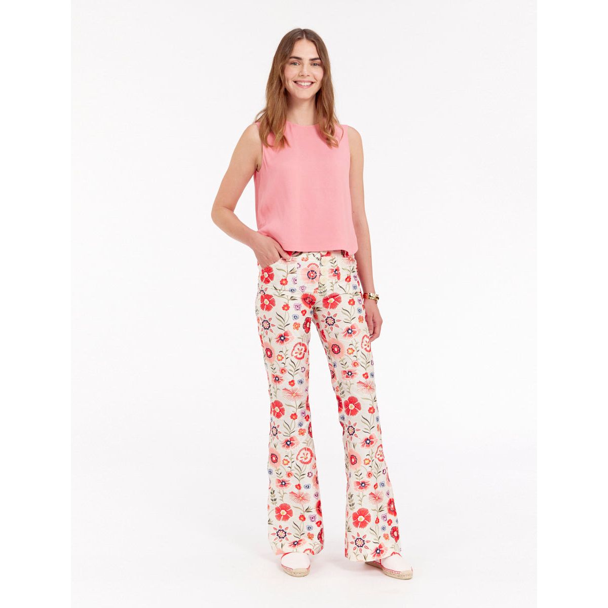 Pantalon coupe online flare