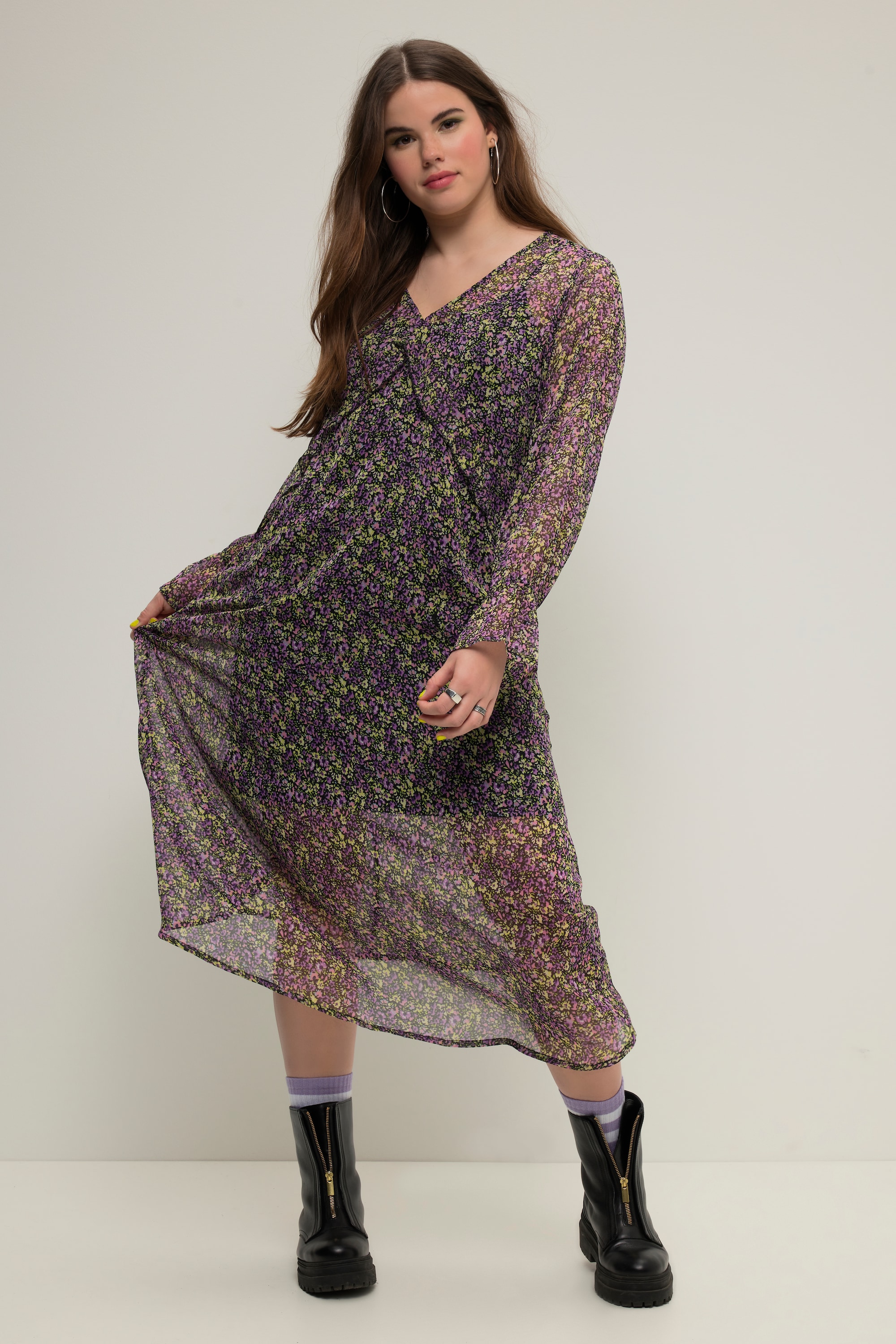 Robe maxi trapèze en mousseline. Imprimé, STUDIO UNTOLD