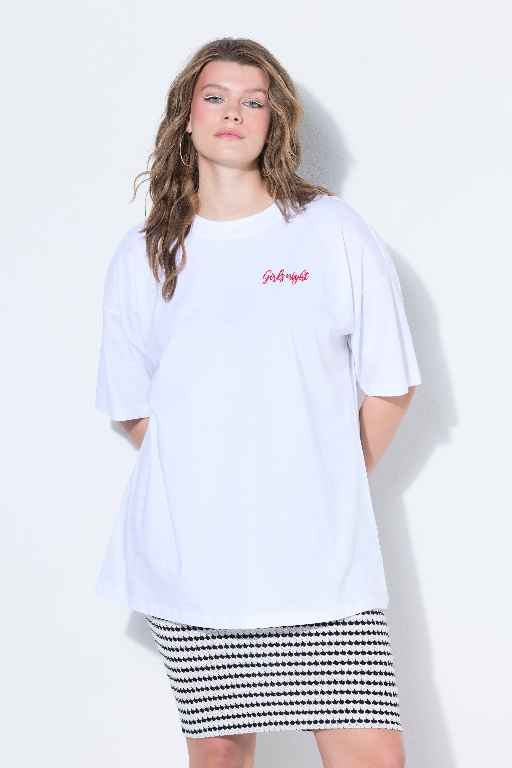 T-shirt oversize, texte sur la poitrine, STUDIO UNTOLD