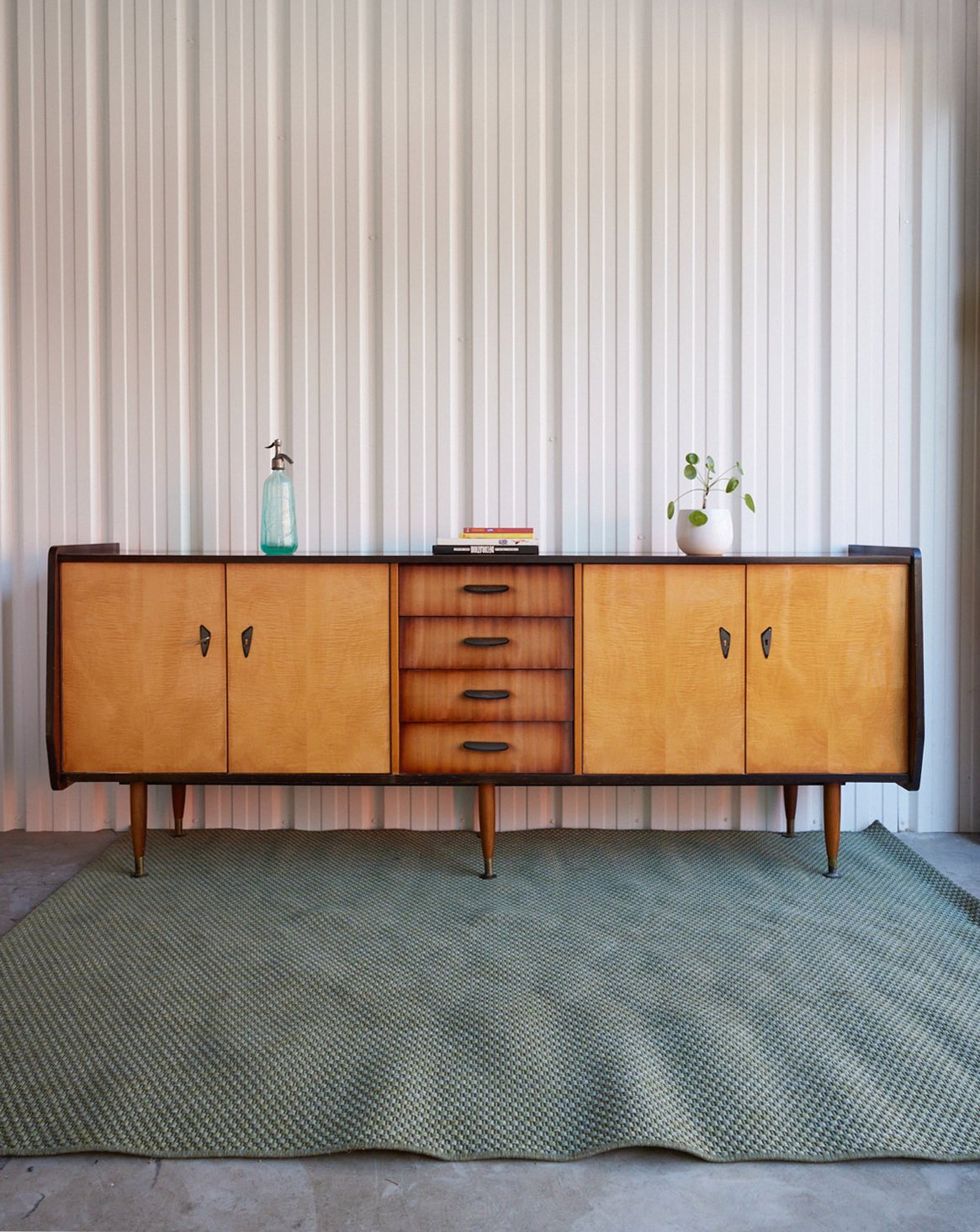 Enfilade française en bois verni Margaret N°772 - Bon état, DEBONGOUT