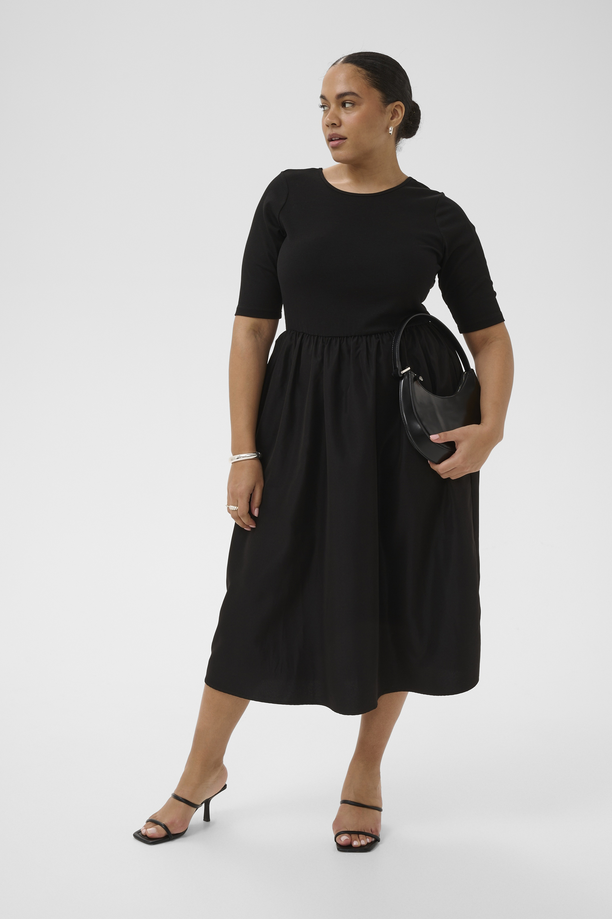Robe, KAFFE CURVE