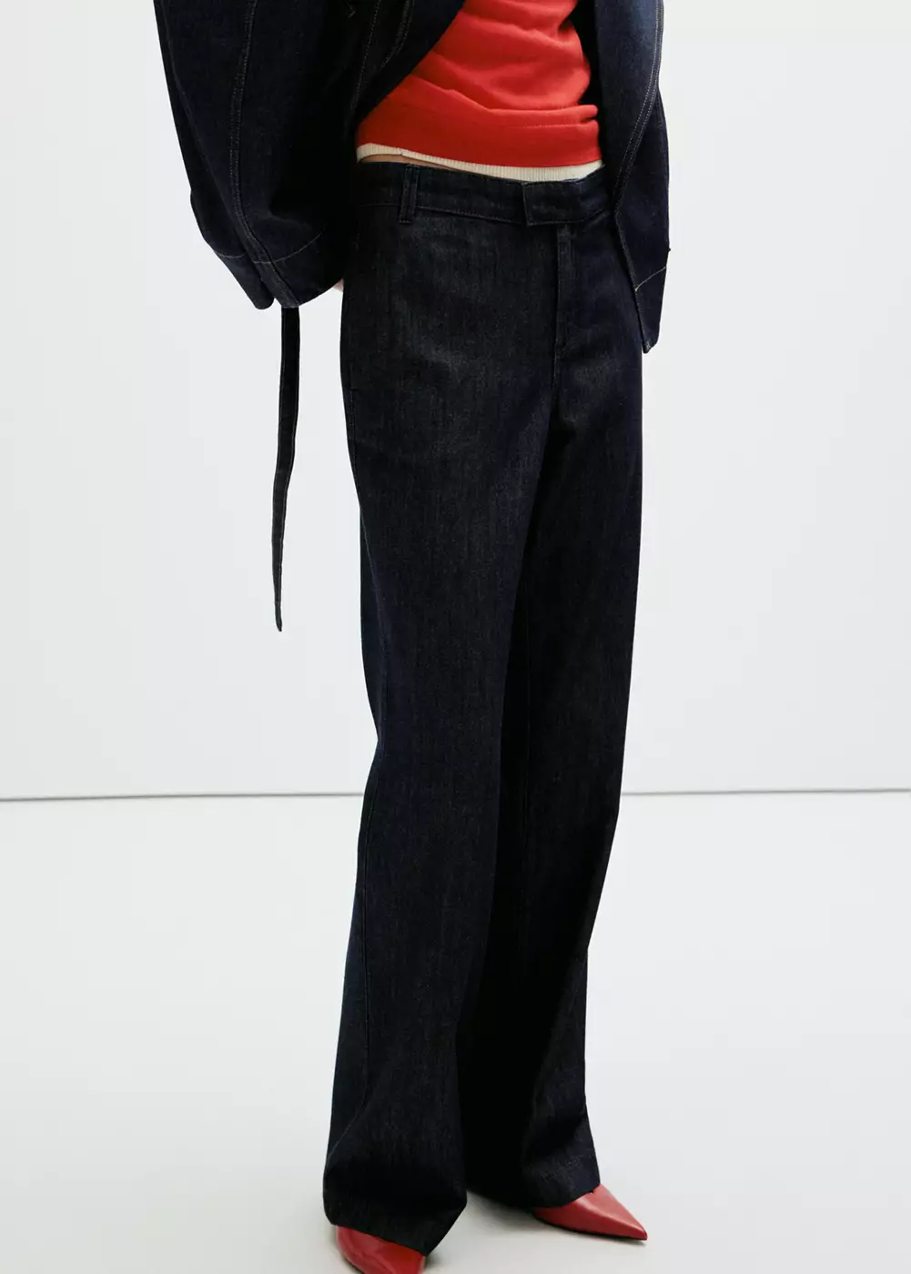 Pantalon en denim taille mi-haute, MANGO