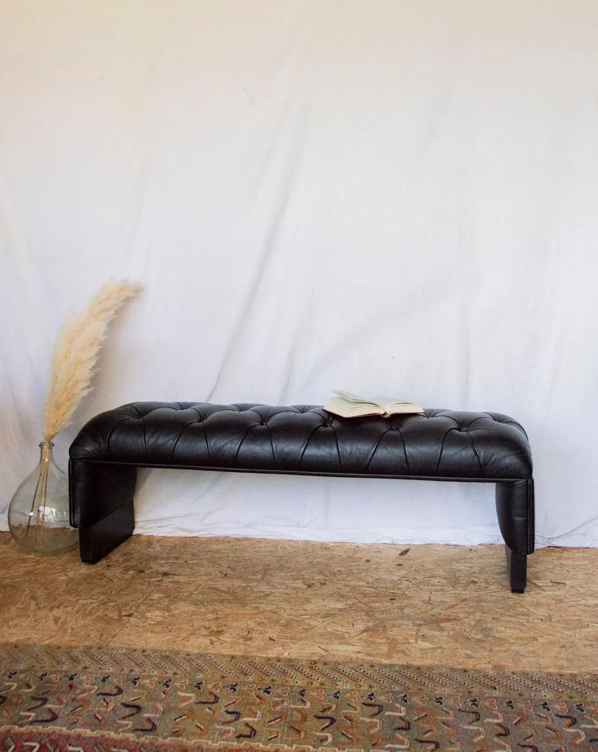 Banquette en cuir Clara N°135 - Bon état, DEBONGOUT