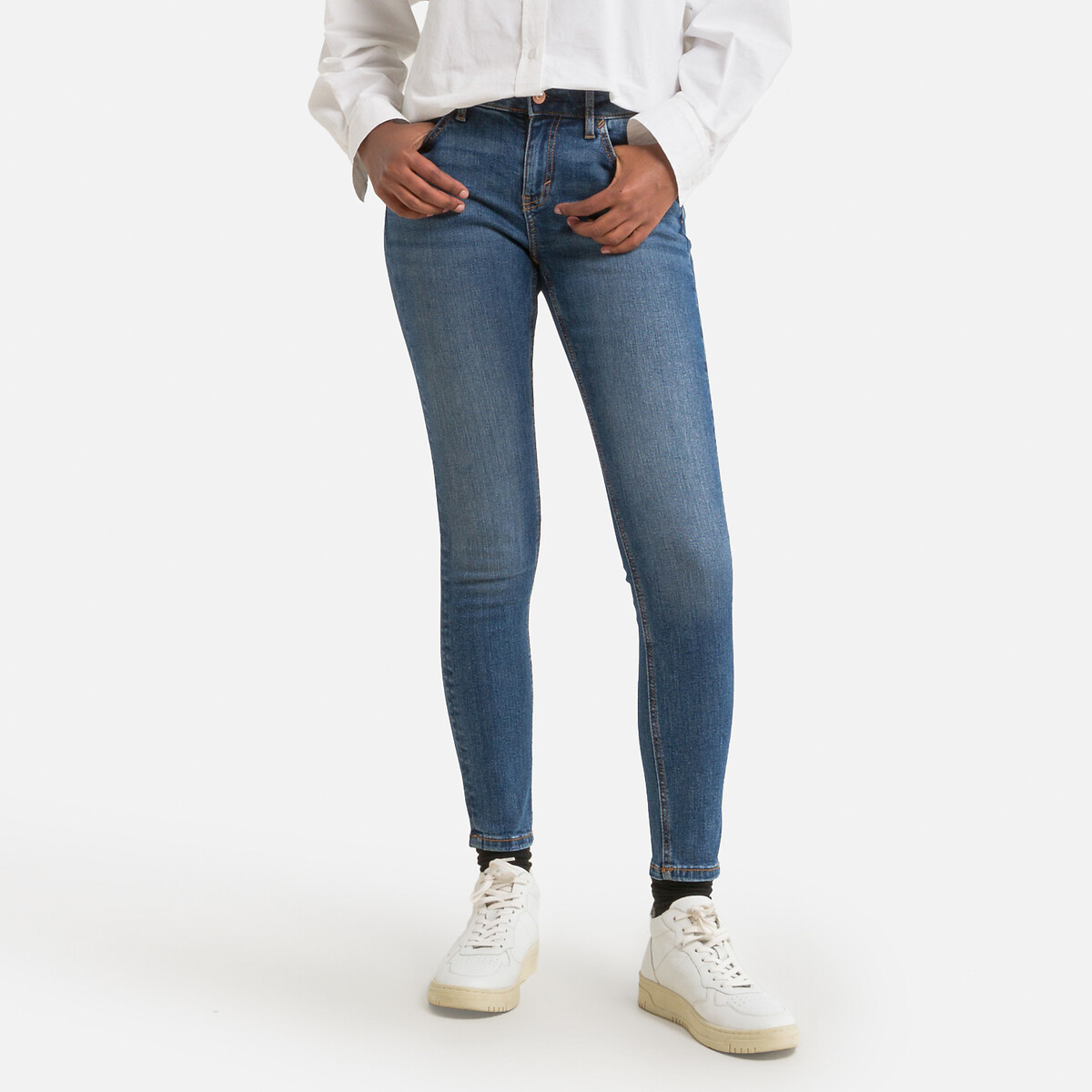 Pantalon Jean Cropped J Brand Femme - Taille 25, Bleu Moyen Délavé, Style Skinny - Occasion Excellent état