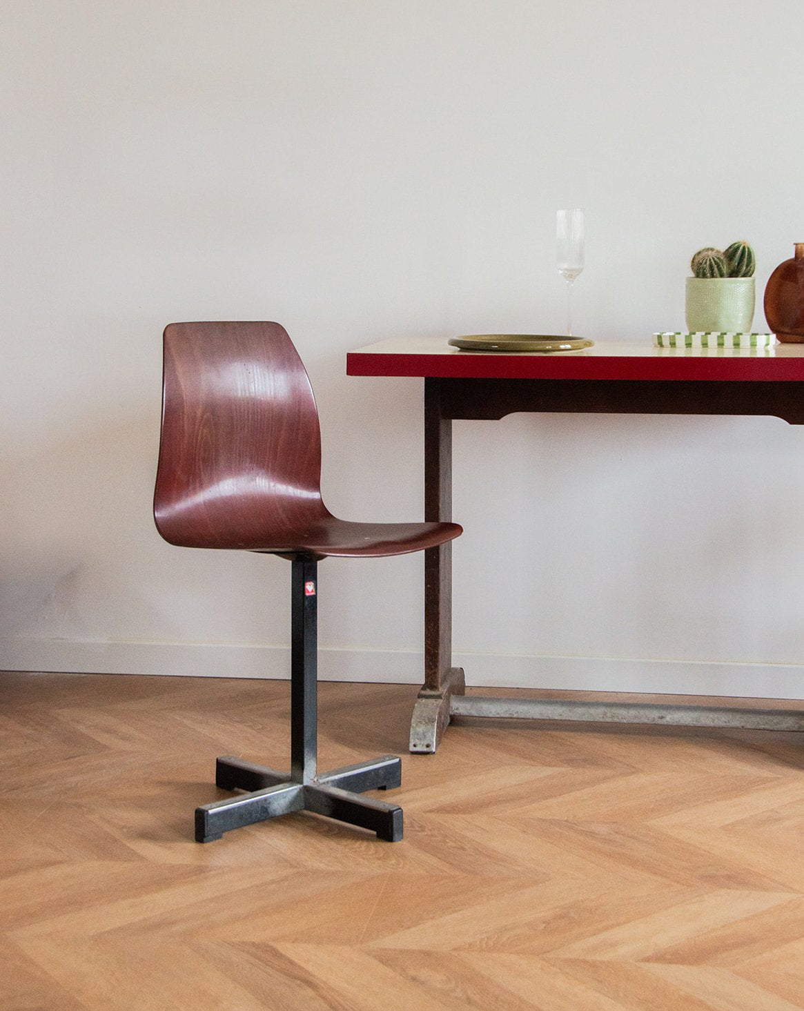 Chaise Pagwood Pagholz Alma N°755 - Bon état, DEBONGOUT