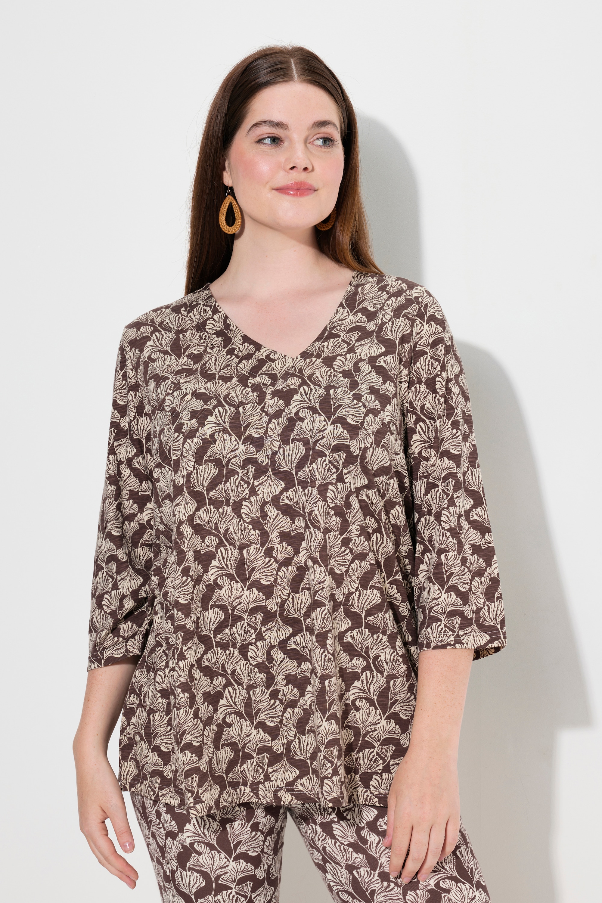 T-shirt col en V et manches 3/4, coton bio, ULLA POPKEN