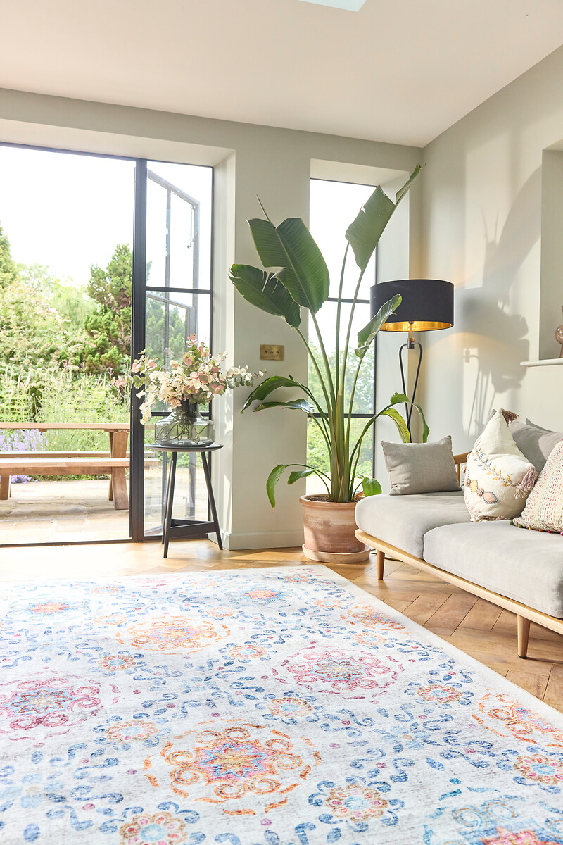 Modern Damask Eco-Washable Rug, HUG RUG