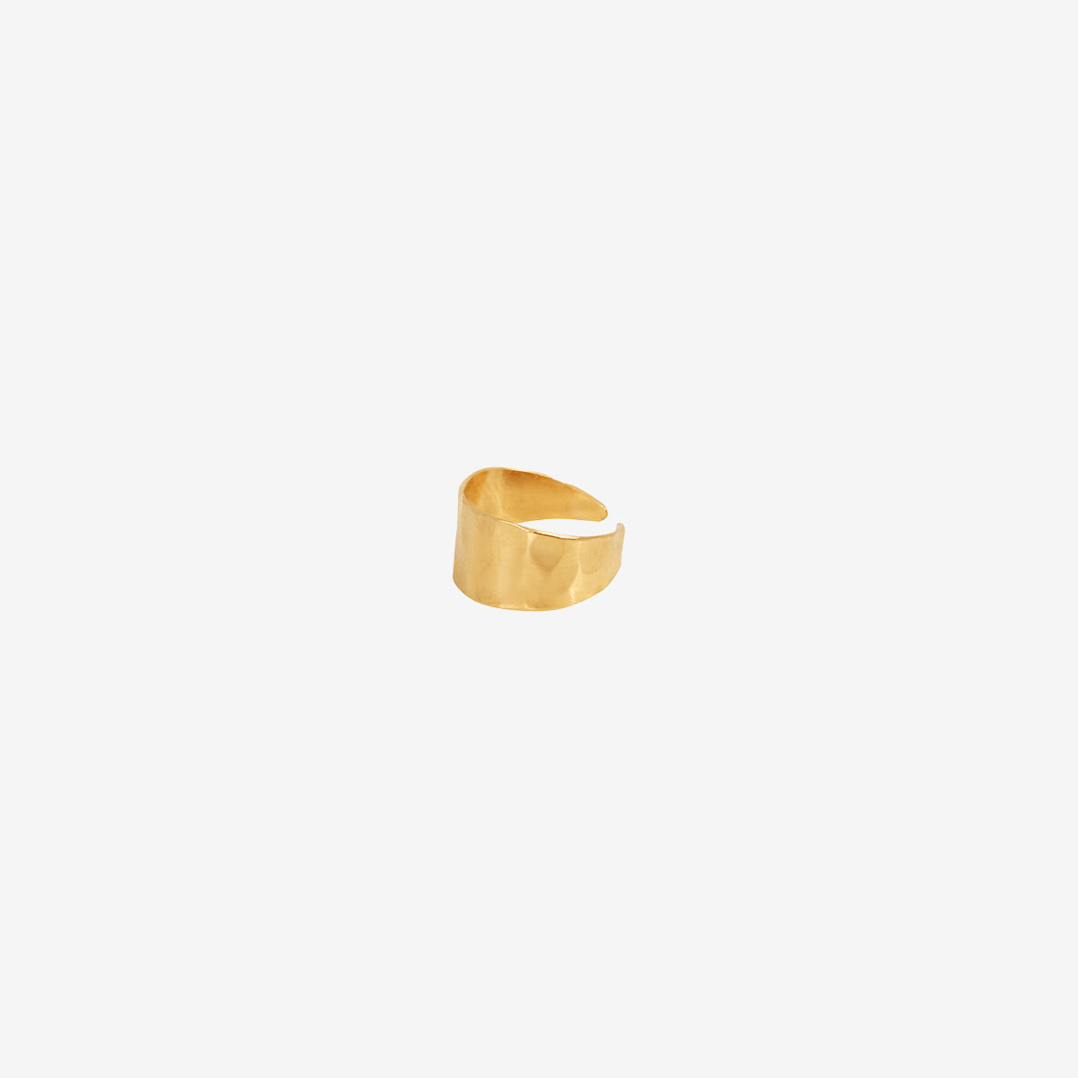 Bague d'oreille dorée - martelee, CAROLINE NAJMAN