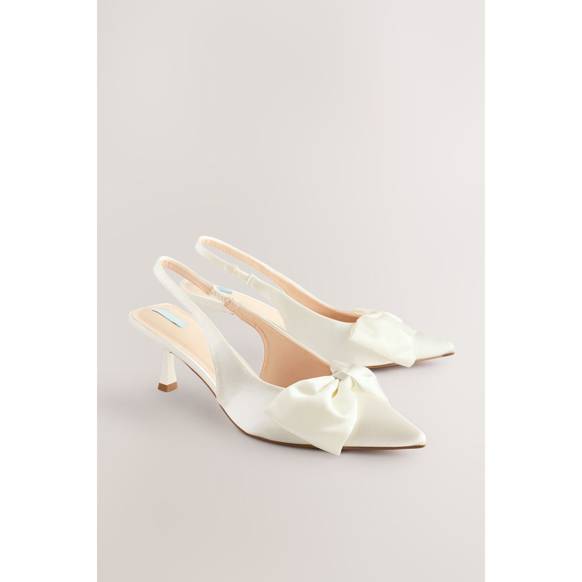 Chaussures de mariée avec nœud et bout pointu, NEXT