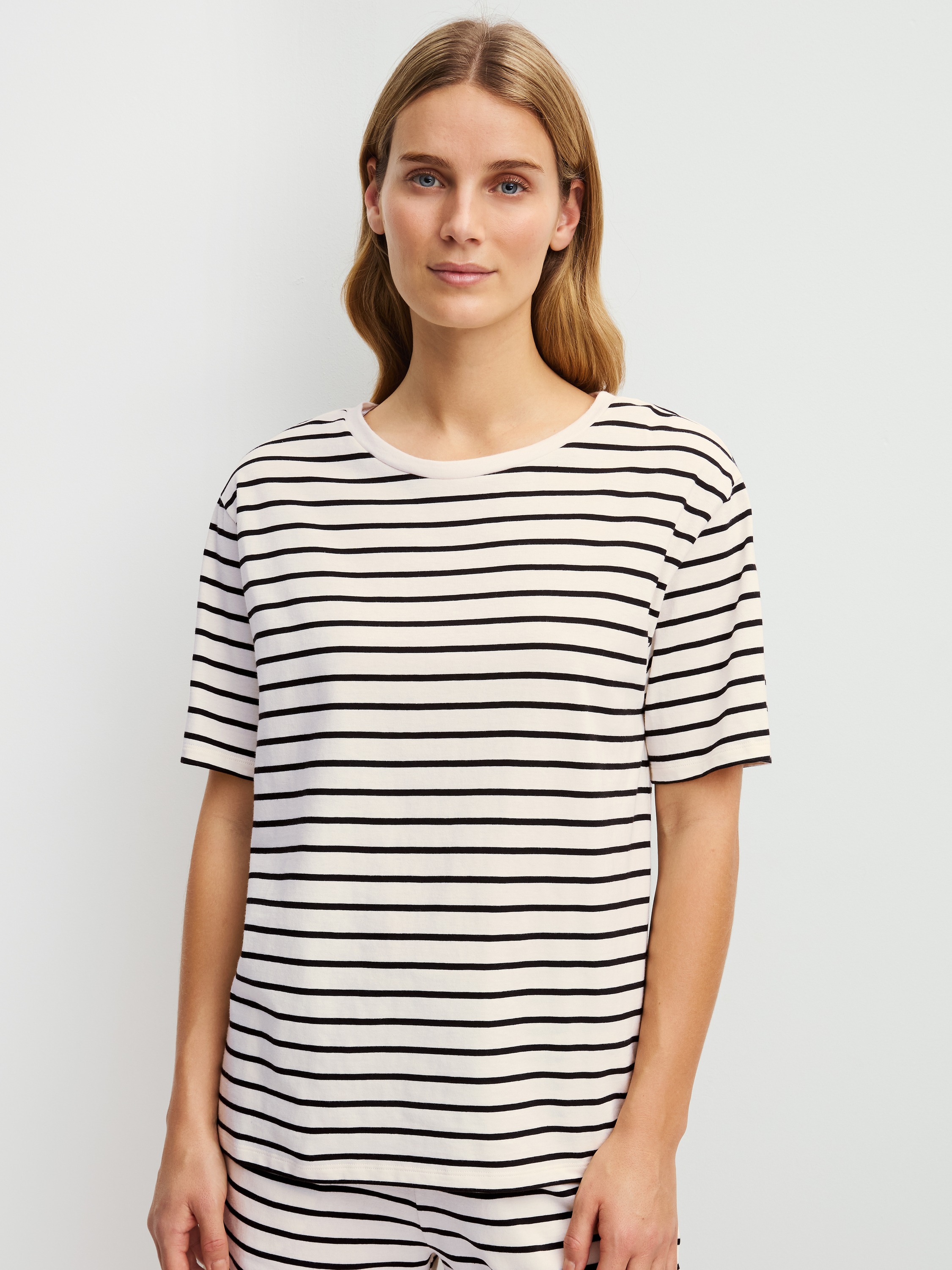 T-shirt à manches courtes manches courtes Viscose FAVOURITES LAYERING, CALIDA